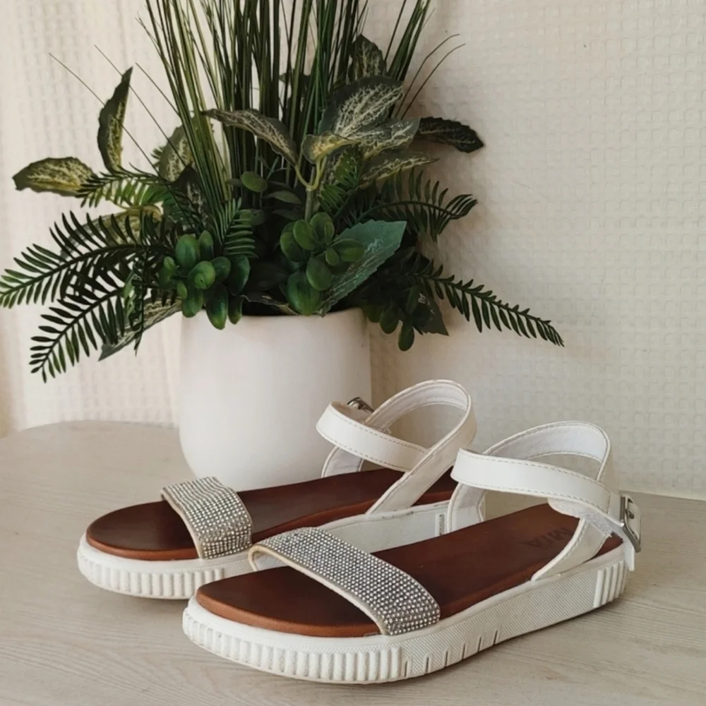 Girl Mia Ankle Strap Platform Sandals,  White with Silver Rhinestones Size 3